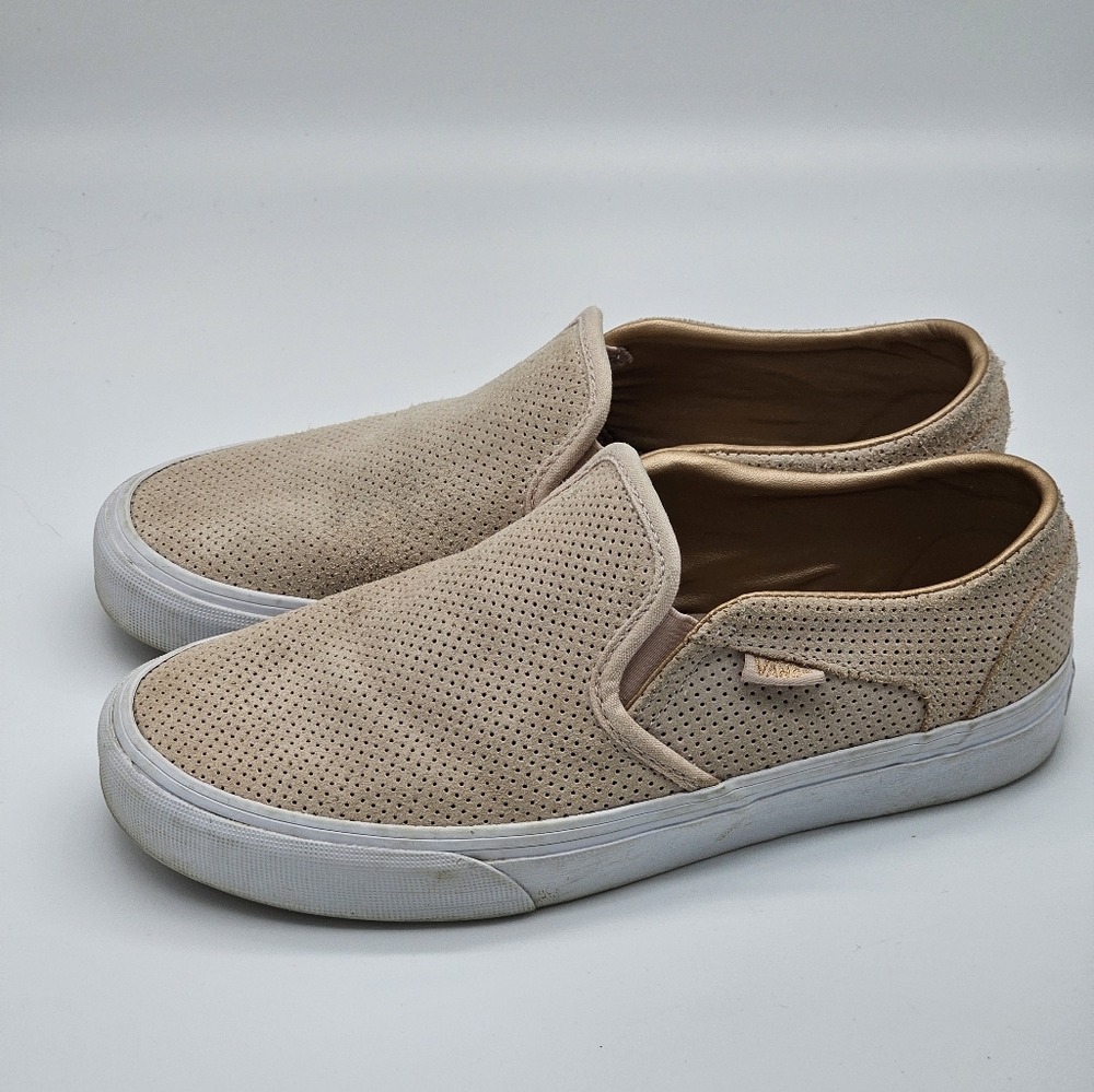 VANS Perforated Pink Suede 7.5